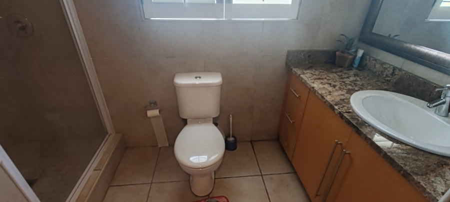 4 Bedroom Property for Sale in Caribbean Beach Club North West